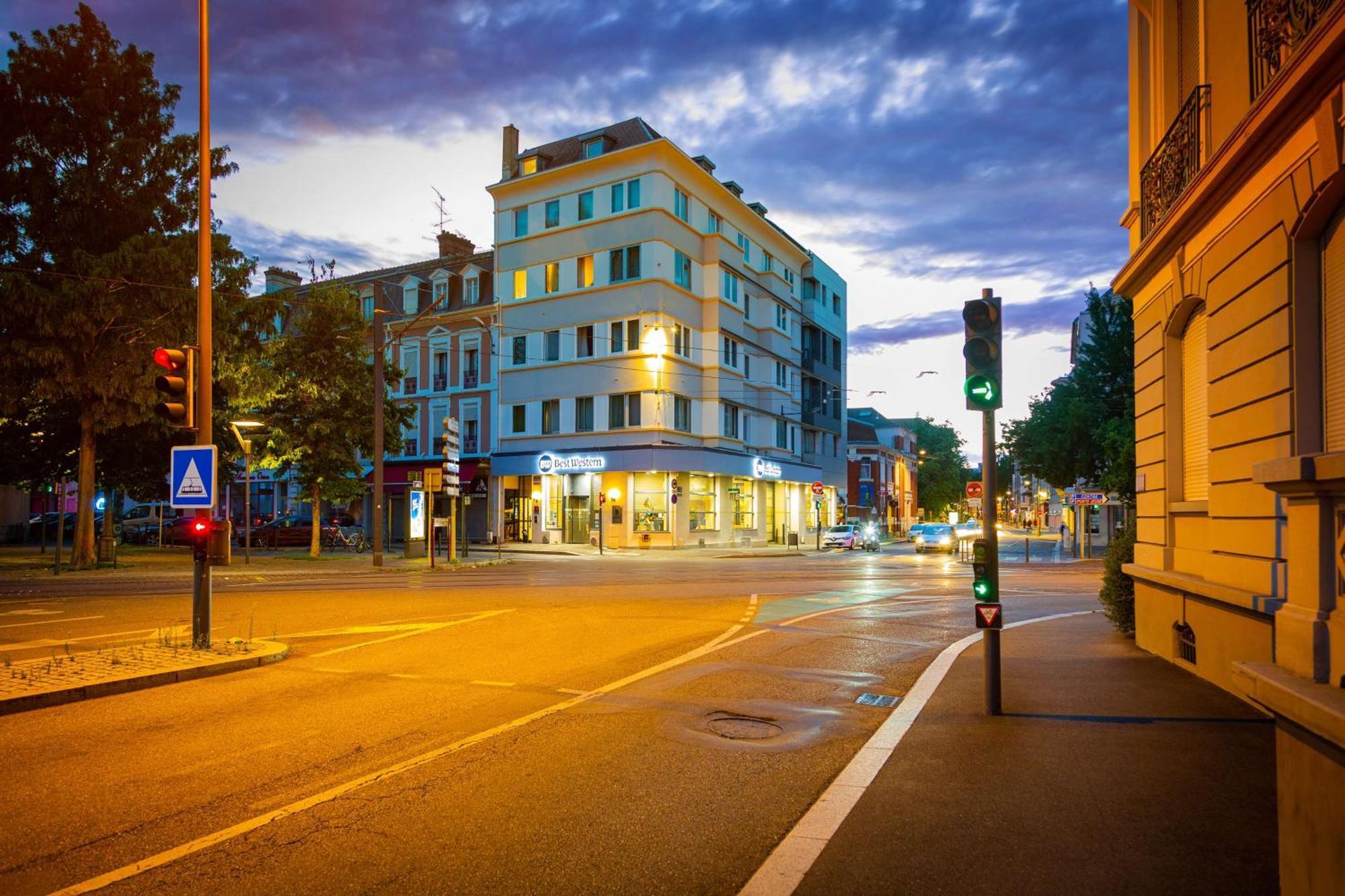 Best Western Mulhouse Salvator Centre エクステリア 写真